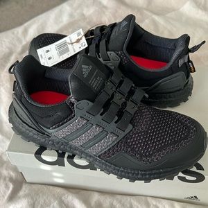 NWT Adidas Ultraboost